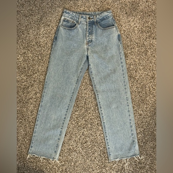 Brandy Melville Denim - John Galt Brandy Melville High Waist Straight Leg Ankle Cutoff Jeans Button Fly